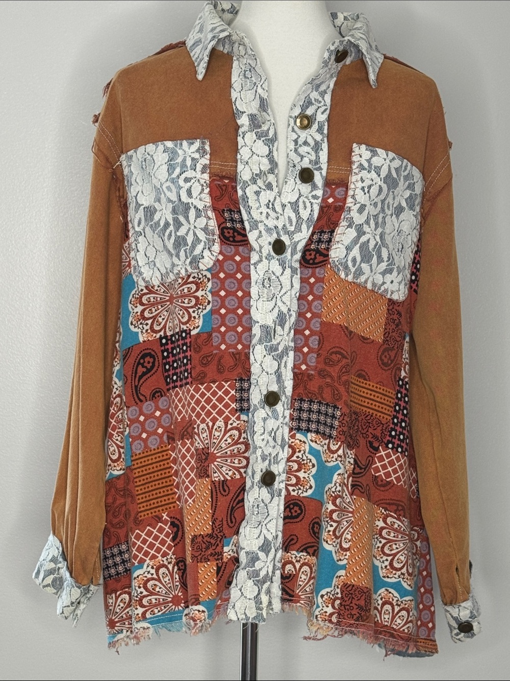 Woman’s POL Patchwork Jacket Lace-Trim Button-Front Shirt in Rust and Teal